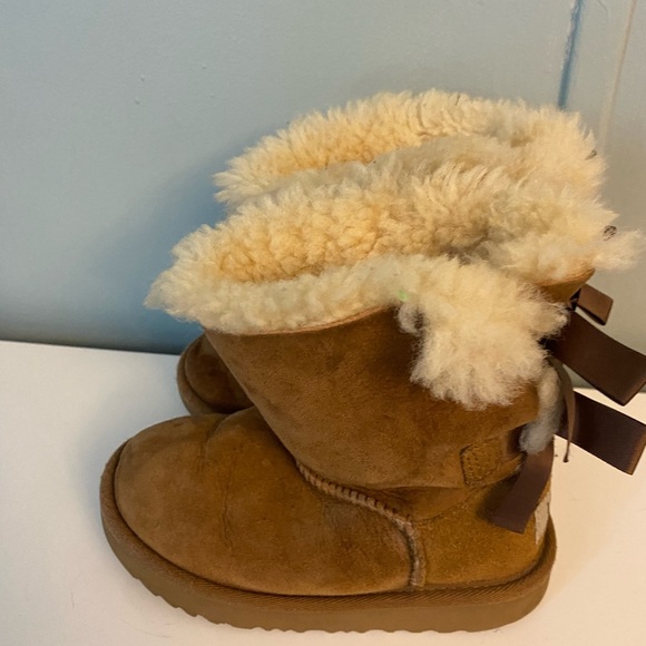 Ugg Bailey Bow boots - Picture 4 of 9